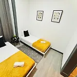 Hostel Bairro Alto, Location Of *