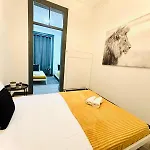 Hostel Bairro Alto, Location Of *