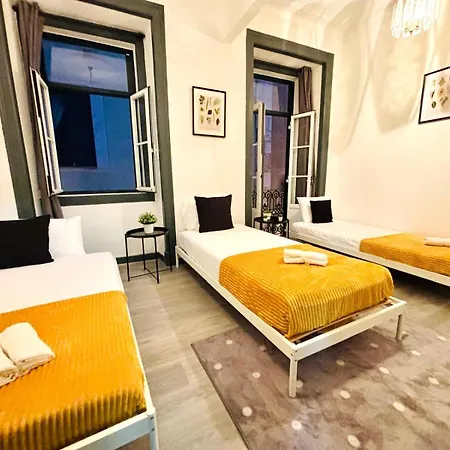 Hostel Bairro Alto, Location Of Lisbon