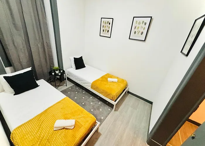 Hostel Bairro Alto, Location Of *