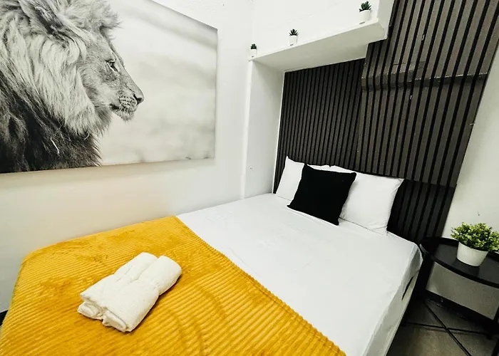 Hostel Bairro Alto, Location Of